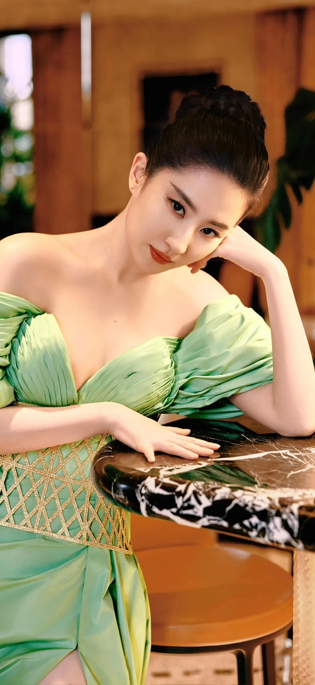 今日手机壁纸，聊天背景 封面